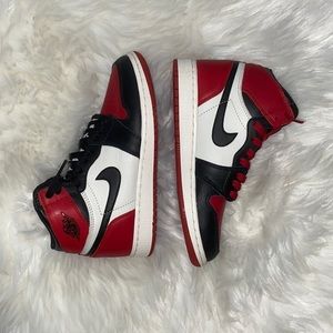 Air Jordan 1 Retro High OG Bred Toe